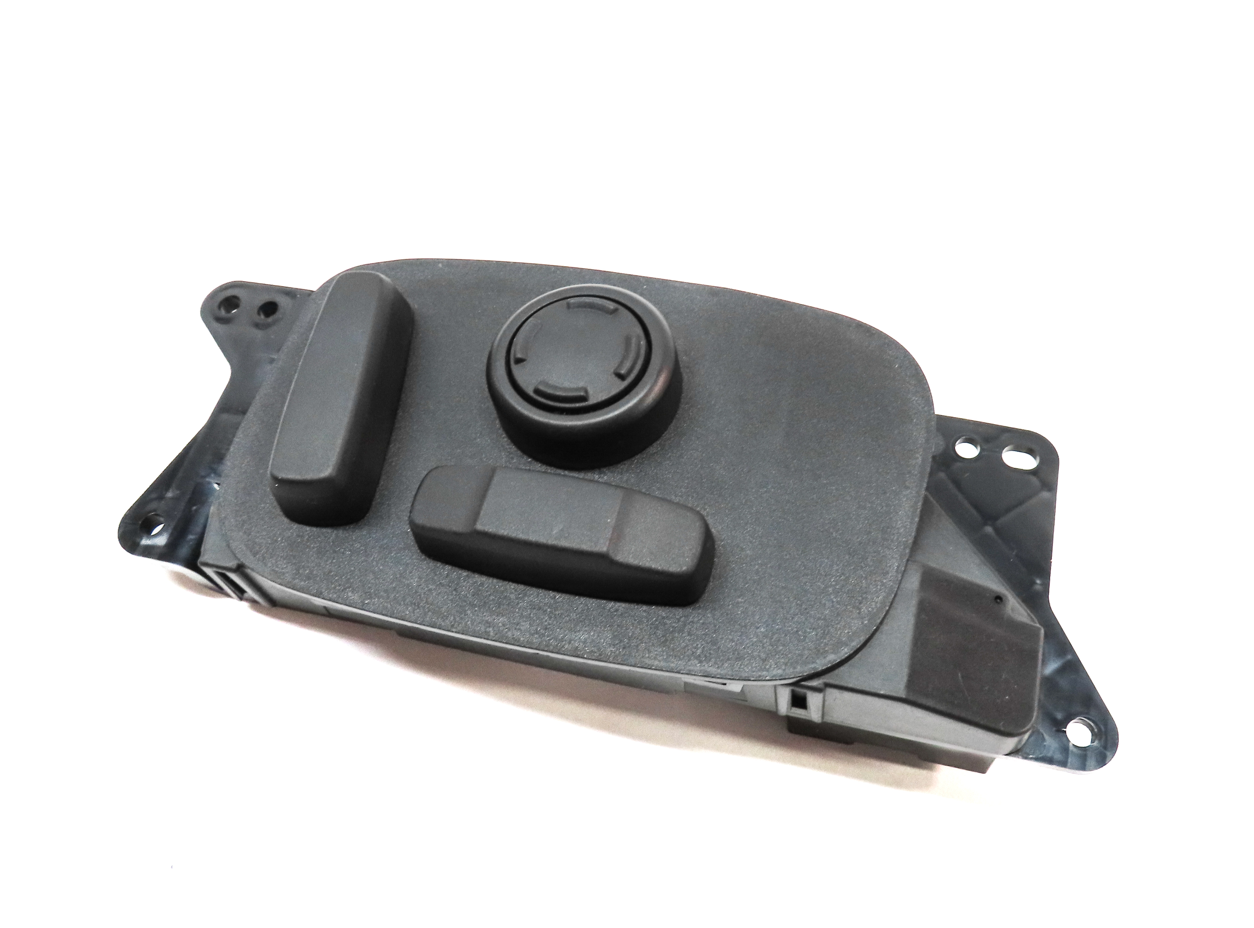 2016 LAND DISCOVERY SPORT L550 FRONT RIGHT PASSENGER SEAT ADJUST MOTOR w/ LUMBAR — exact item pictured